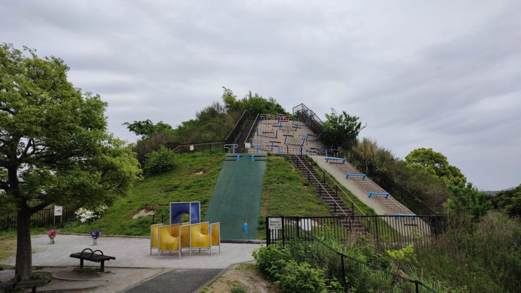 池上公園の傾斜を撮影した写真